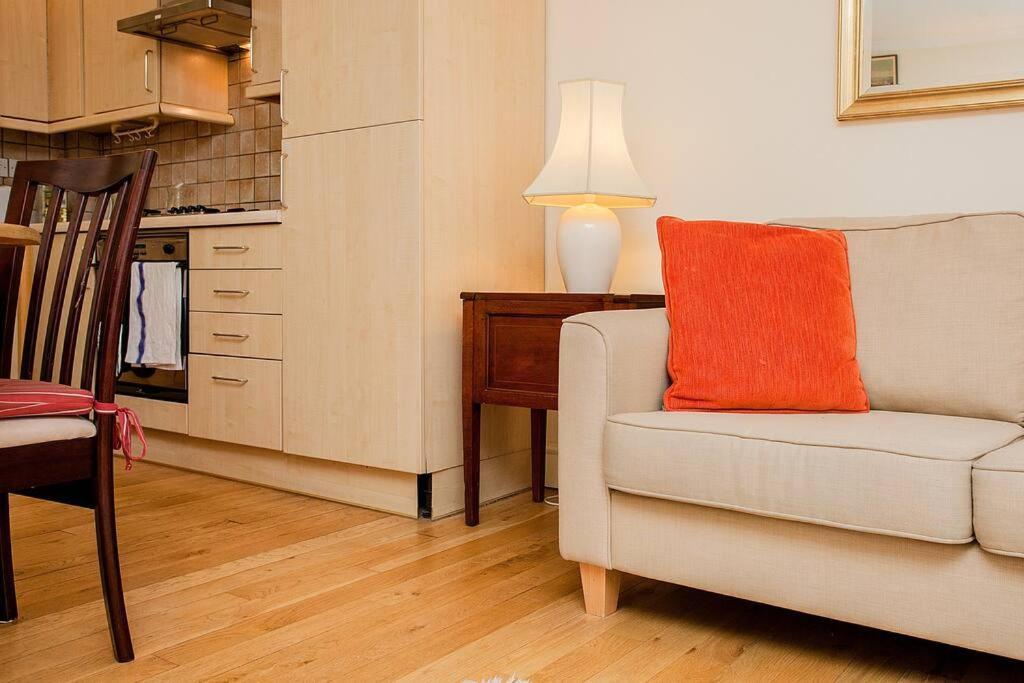 Bright 2 Bedroom Flat In Central 런던 외부 사진